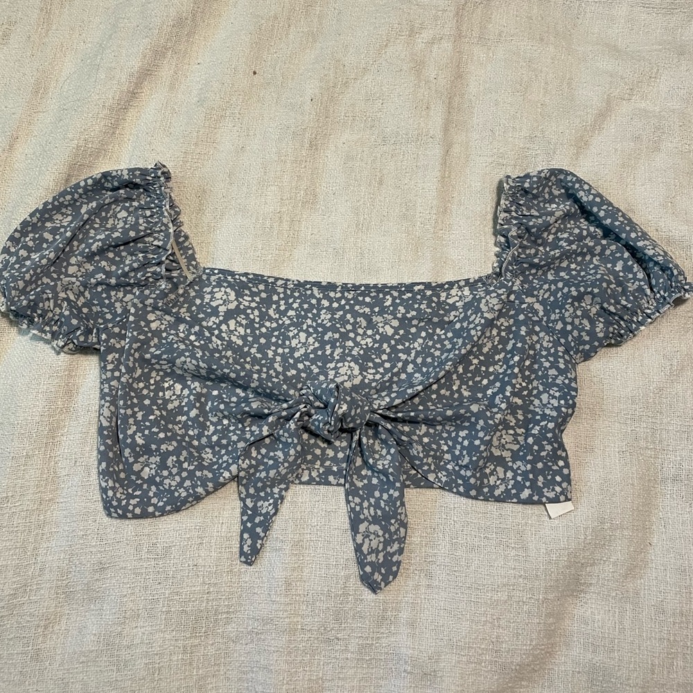 Floral Tie Front Crop Top Blouse
